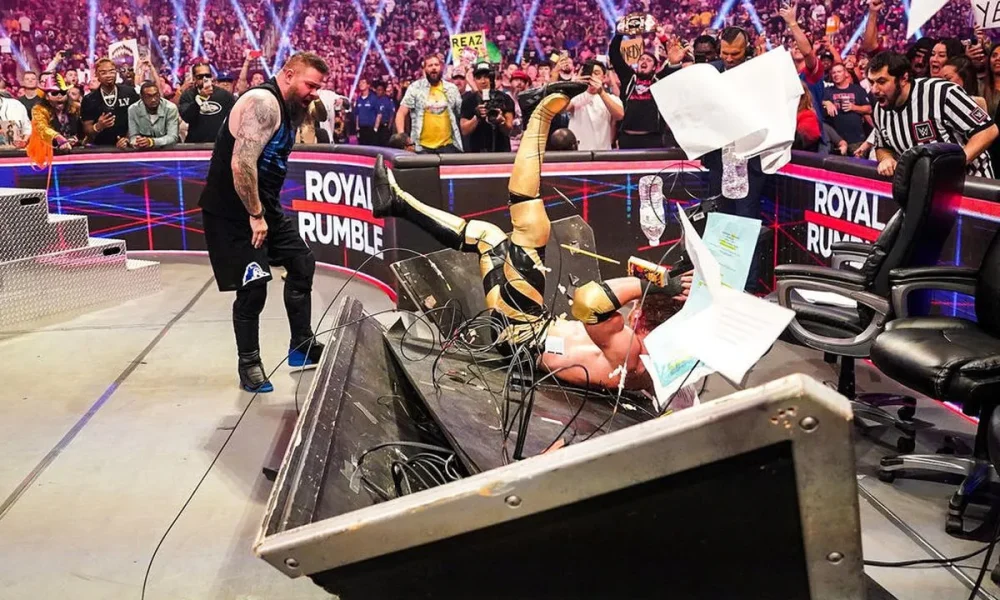 Kevin Owens luchó lesionado en Royal Rumble