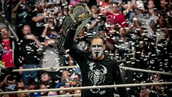 Sting se retira como campeón mundial en parejas de AEW