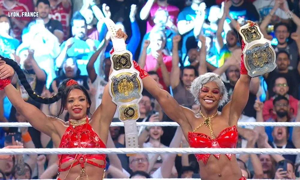 Jade Cargill y Bianca Belair son las nuevas campeonas femeninas de WWE