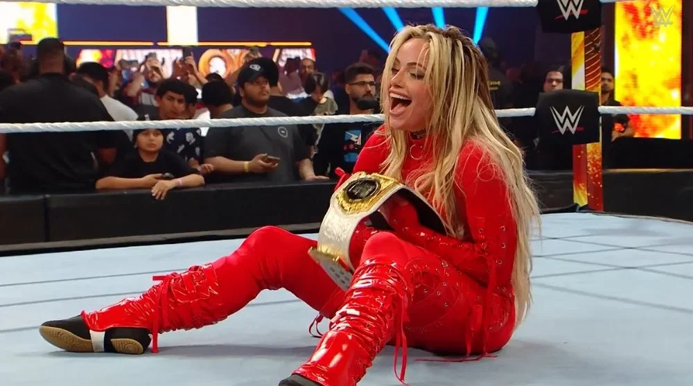 Liv Morgan es la nueva Campeona Mundial Femenina