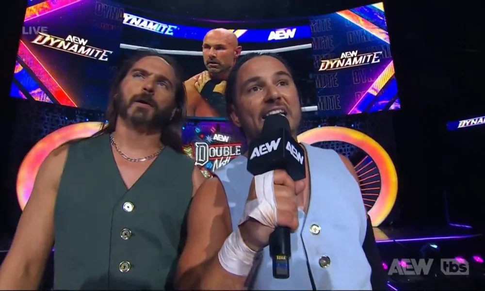 The Young Bucks despiden a Christopher Daniels