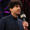 Tony Khan habla sobre la importancia de redes sociales