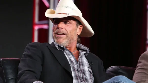 Shawn Michaels se encuentra con leyenda de UFC, Forrest Griffin