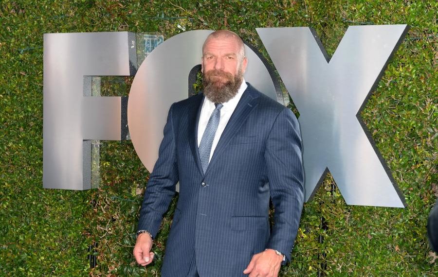 Triple H frustrado por la censura de FOX y USA Network