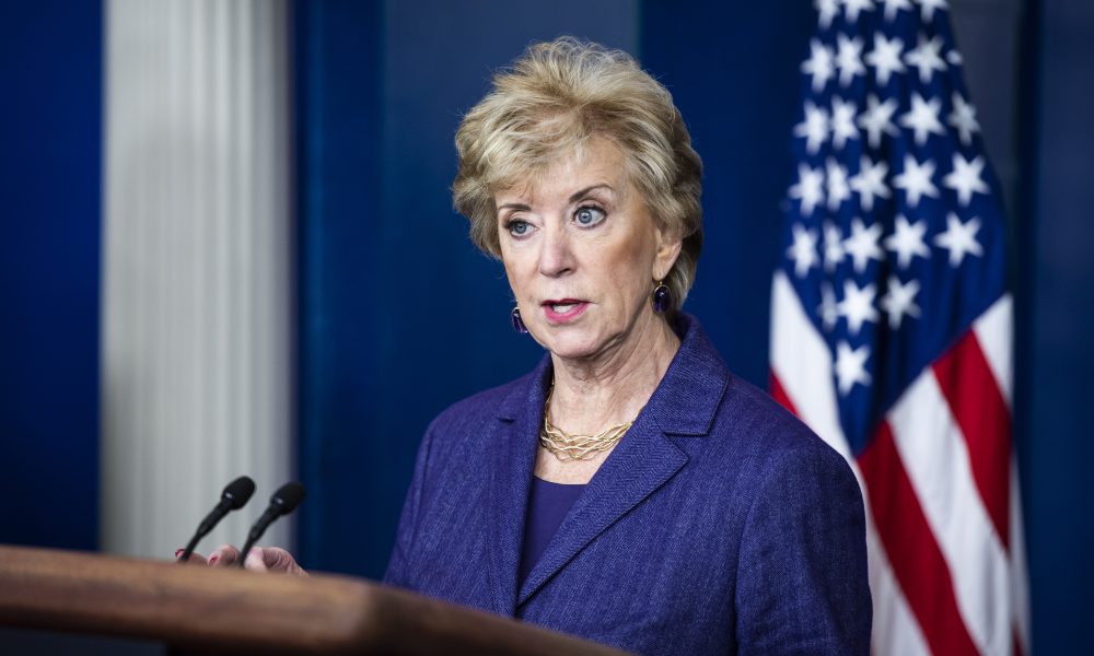 Linda McMahon: "La familia McMahon está genial"